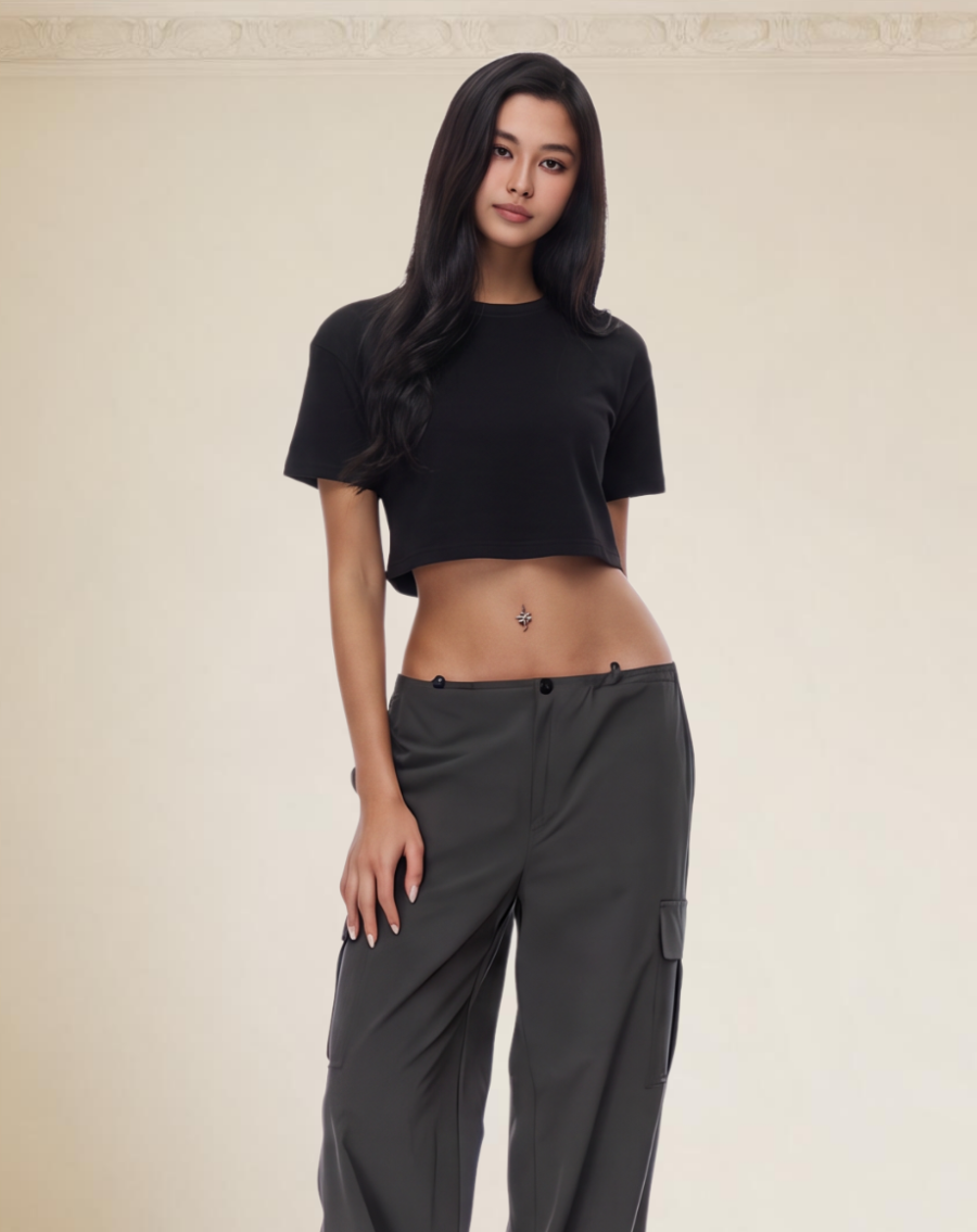 CROPPED TEE Model Black